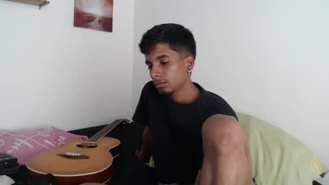 khevinlopezonig online show from December 27, 2024, 9:00 pm