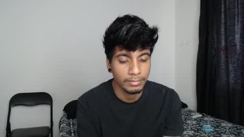 khevinlopezonig online show from November 2, 2025, 1:57 pm