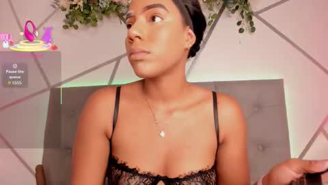 Snapshot of khloerosee chatting on February 11, 2026, 8:25 pm khloerosee online show from February 11, 2026, 8:25 pm