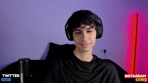 Snapshot of khozler_ chatting on January 9, 2025, 2:54 am khozler_ online show from January 9, 2025, 2:54 am