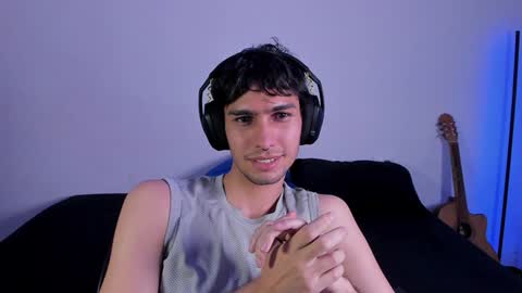 Snapshot of khozler_ chatting on February 7, 2025, 6:45 am khozler_ online show from February 7, 2025, 6:45 am