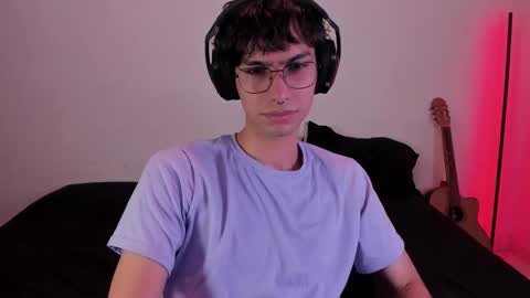 Snapshot of khozler_ chatting on February 25, 2025, 6:14 am khozler_ online show from February 25, 2025, 6:14 am