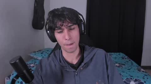 Snapshot of khozler_ chatting on September 19, 2025, 4:58 am khozler_ online show from September 19, 2025, 4:58 am