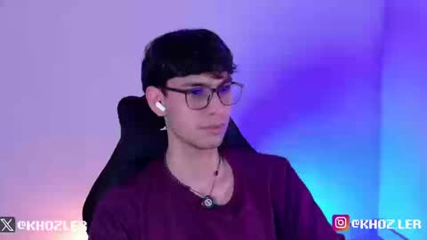 khozler_ online show from March 20, 2026, 5:34 am