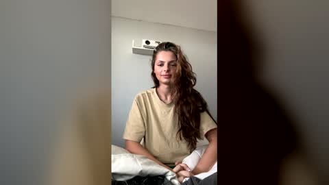 khylasabean online show from March 20, 2026, 6:24 pm