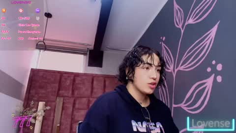 Snapshot of kiara_fox__ chatting on June 1, 2026, 7:59 pm KIARA FOX online show from June 1, 2026, 7:59 pm