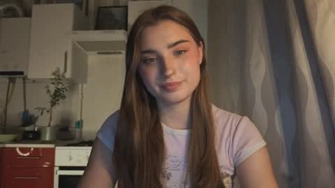Ola my name is Lissa  Lets hit 10 Thumbs Up together   online show from June 1, 2026, 3:47 pm