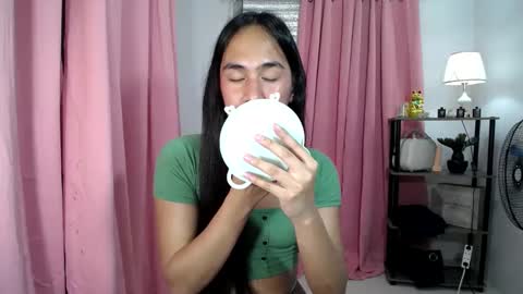 kiesha online show from March 10, 2025, 11:53 am