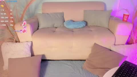 Kim Thompson online show from February 27, 2025, 5:04 pm