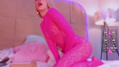 KIM COOPER online show from March 25, 2026, 10:21 am