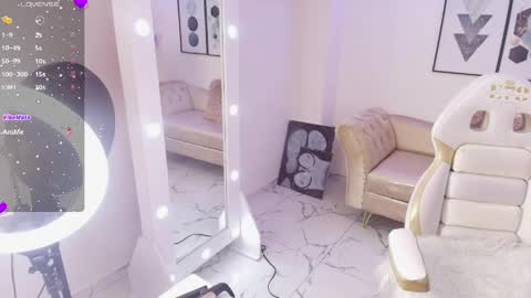 Kitty online show from April 10, 2026, 12:54 pm
