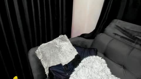 kikazxxx online show from June 25, 2026, 10:03 pm