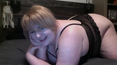 Snapshot of kiki__strange chatting on March 8, 2025, 2:34 am Kiki online show from March 8, 2025, 2:34 am