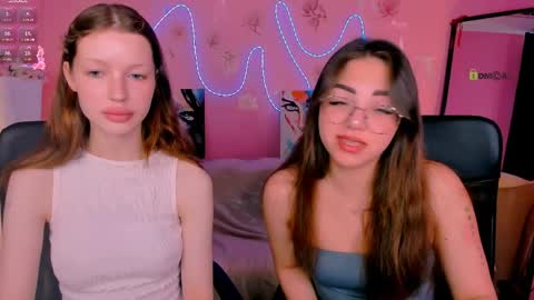 kiki_swan online show from June 1, 2026, 6:04 am