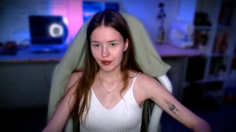 Mika and Miranda online show from December 4, 2024, 7:23 pm