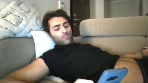 kikkus01 online show from February 20, 2025, 10:04 pm