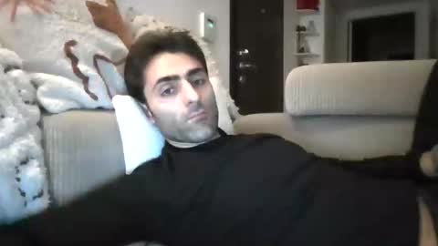 kikkus01 online show from March 5, 2026, 5:31 pm