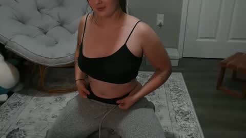 kikobby online show from November 5, 2025, 1:49 am