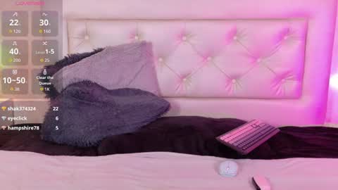  Adrien  online show from July 7, 2026, 7:23 am