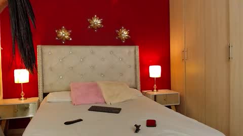 Mia  Kim online show from February 12, 2026, 2:23 pm