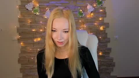 Snapshot of kim_boyd chatting on December 31, 2024, 7:42 am kim_boyd online show from December 31, 2024, 7:42 am