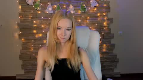 Snapshot of kim_boyd chatting on January 3, 2025, 12:08 pm kim_boyd online show from January 3, 2025, 12:08 pm