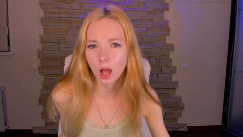 Snapshot of kim_boyd chatting on January 16, 2025, 12:09 pm kim_boyd online show from January 16, 2025, 12:09 pm