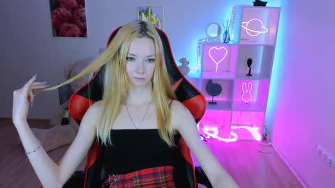 Snapshot of kim_boyd chatting on January 30, 2025, 7:48 pm kim_boyd online show from January 30, 2025, 7:48 pm