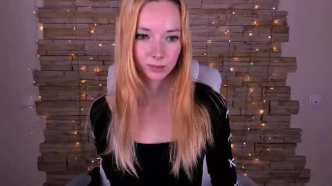 Snapshot of kim_boyd chatting on February 24, 2025, 11:10 am kim_boyd online show from February 24, 2025, 11:10 am