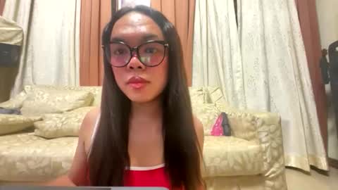 KYLIE online show from May 29, 2026, 2:37 pm