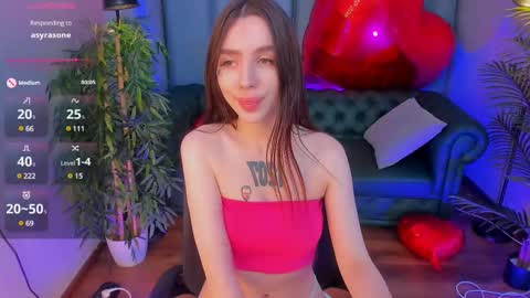 Snapshot of kim_lyn chatting on February 11, 2025, 9:20 am KIM online show from February 11, 2025, 9:20 am