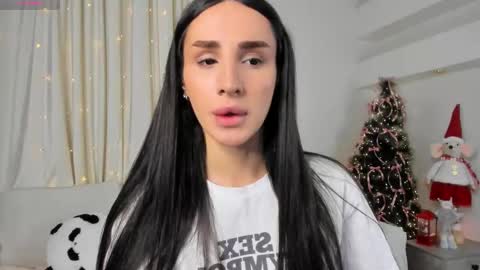 Kim Oberlin online show from December 18, 2025, 7:03 am