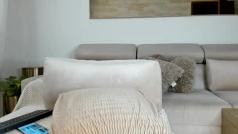 KimberlY  kim bombshell online show from April 2, 2026, 4:15 pm