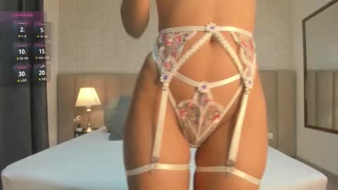 Kim online show from October 11, 2025, 1:20 pm