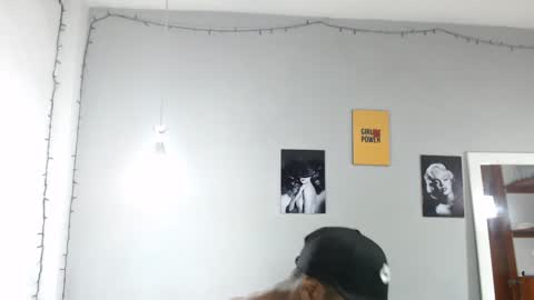 Kim  Yuk online show from January 11, 2025, 5:29 pm