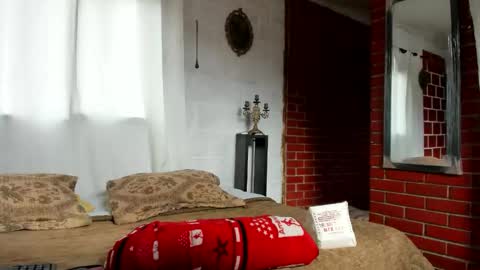 Kim  Yuk online show from November 6, 2025, 8:54 pm