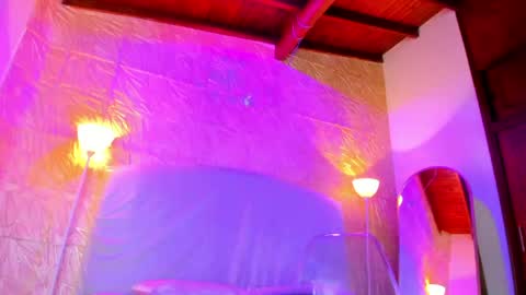 kimberly gonzalez online show from April 11, 2026, 7:45 am