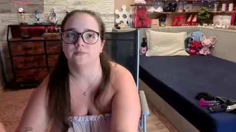 kimberlycaprice online show from June 29, 2026, 10:15 am