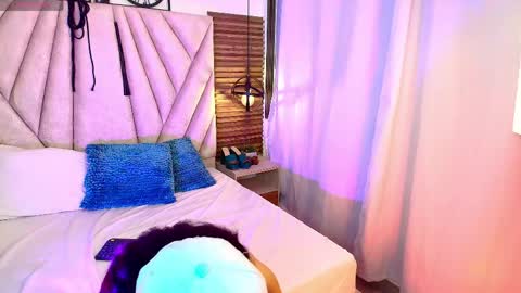 kimberlyfox_t online show from April 17, 2026, 2:20 pm