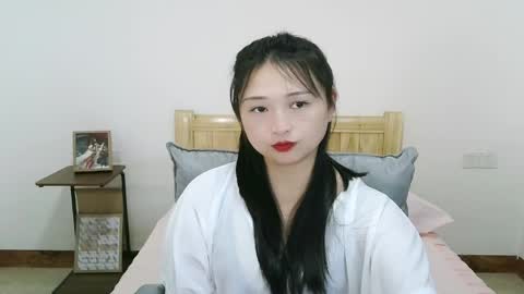 KimberlyGarrison online show from April 30, 2026, 9:26 am