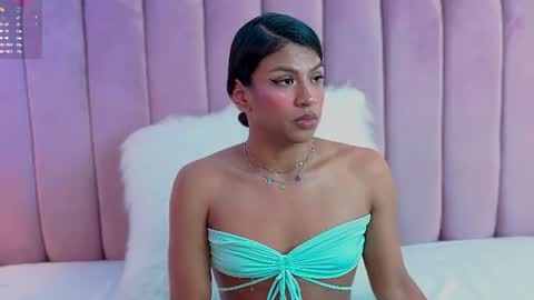 Snapshot of kimberlyn_burbano chatting on June 16, 2026, 8:00 pm Kimberlyn online show from June 16, 2026, 8:00 pm