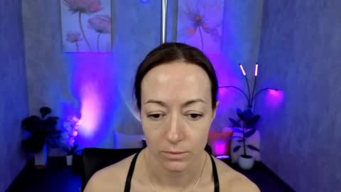 Snapshot of kimberlyray777 chatting on February 22, 2025, 12:19 pm Kimberly online show from February 22, 2025, 12:19 pm