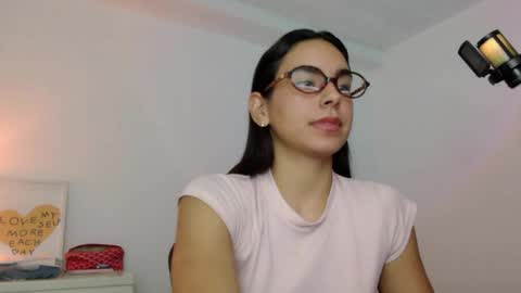 CAMI online show from May 30, 2026, 2:19 am