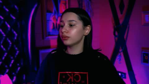 kimclarks online show from October 14, 2025, 1:23 pm