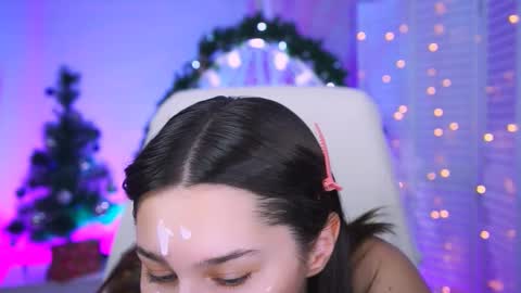 kimclarks online show from December 15, 2025, 1:15 pm