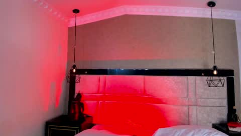 Kim cossey online show from April 5, 2026, 3:58 am