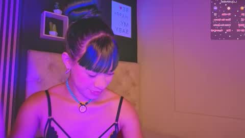 kimhilton online show from February 1, 2026, 4:33 am