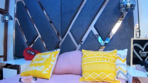 Kimy online show from February 18, 2026, 2:24 pm