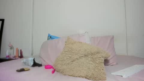 Kim Joy online show from February 19, 2025, 12:11 pm