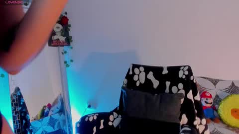 Kimm online show from November 27, 2025, 2:13 am